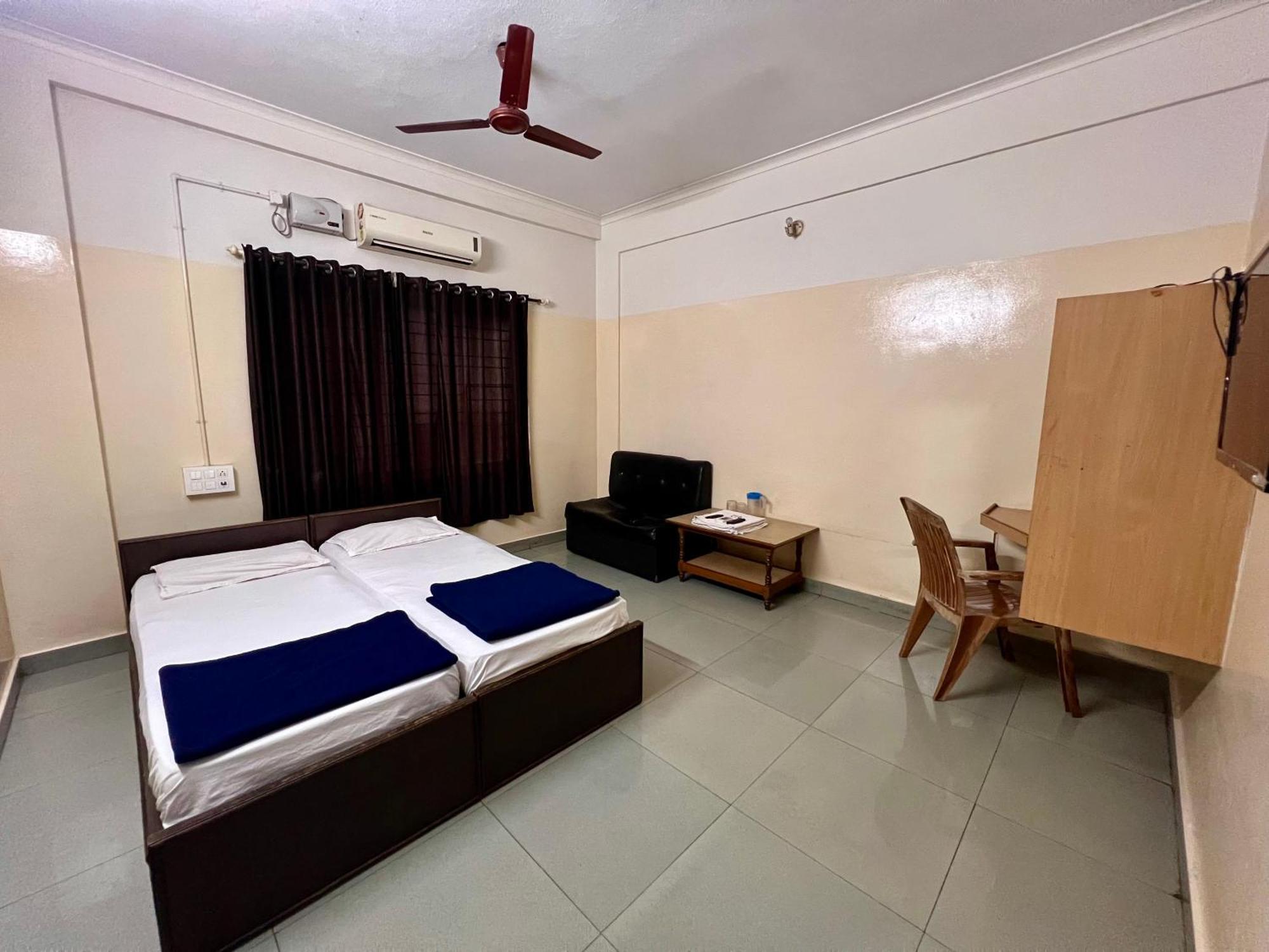 Sai Sagar Hotel Manipal Eksteriør billede